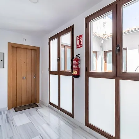 Apartment 3 Bedroom Elegant & Cozy Centre *