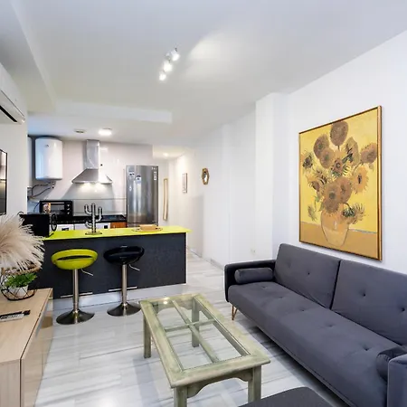 Apartment 3 Bedroom Elegant & Cozy Centre