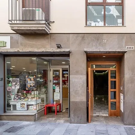 Lejlighed 3 Bedroom Elegant & Cozy Centre